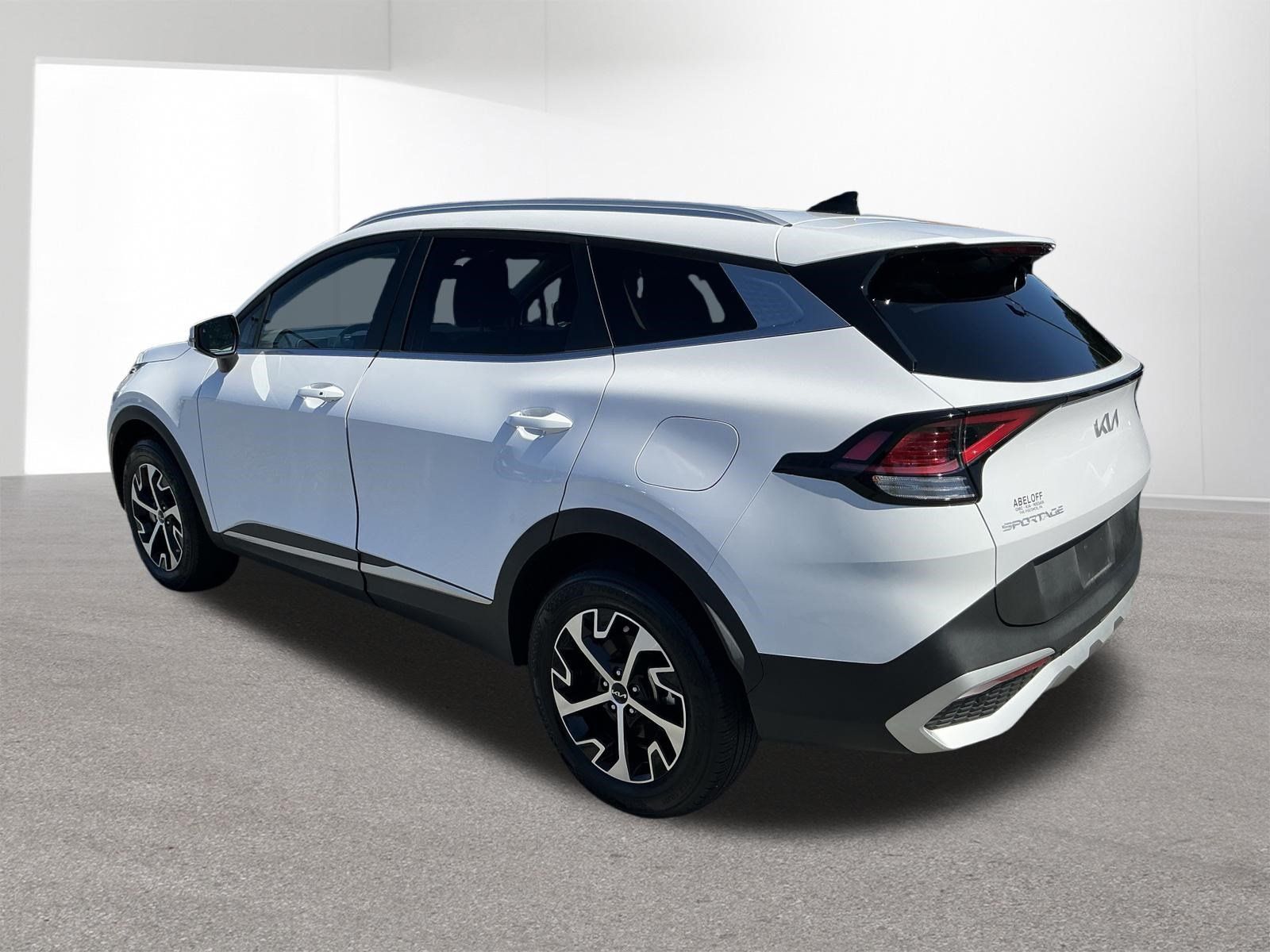 Certified 2024 Kia Sportage EX AWD/4WD image 5