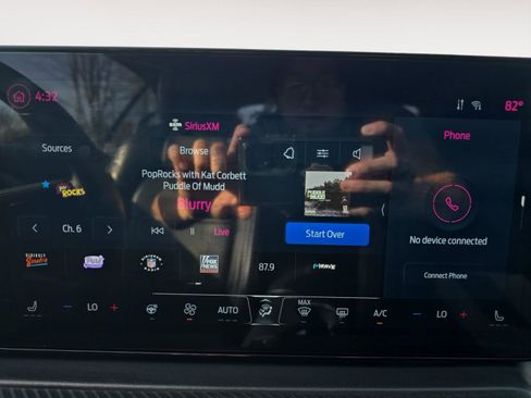 Used 2025 Ford Mustang Premium image 16