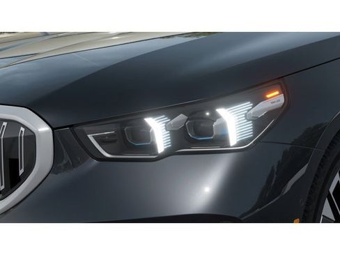 New 2026 BMW 530i w/ Premium Package image 6