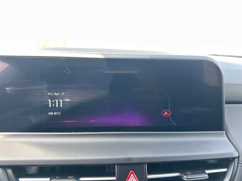 New 2026 Kia Seltos EX FWD image 19