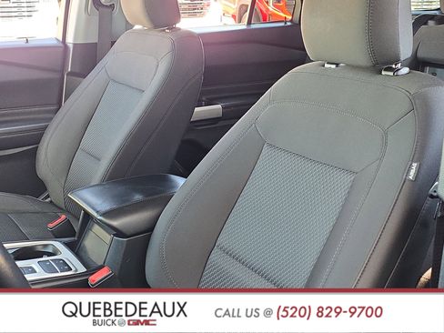 Used 2022 Ford Explorer XLT RWD image 11