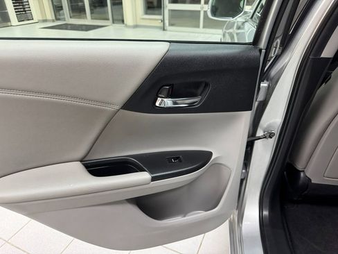 Used 2014 Honda Accord EX-L image 43