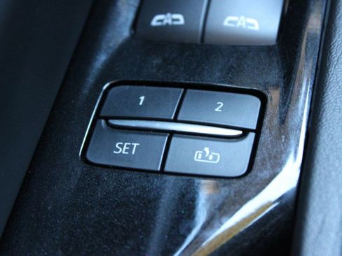 Used 2024 Cadillac Escalade Sport AWD/4WD image 45