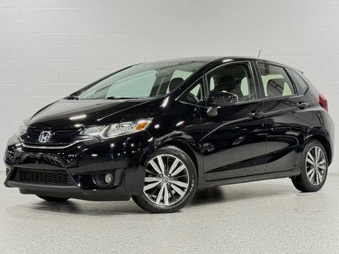 Used 2017 Honda Fit EX image 2