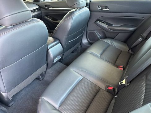 Certified 2024 Nissan Altima 2.5 SR FWD image 15