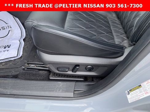 Used 2023 Nissan Rogue Platinum w/ Platinum Premium Package image 6