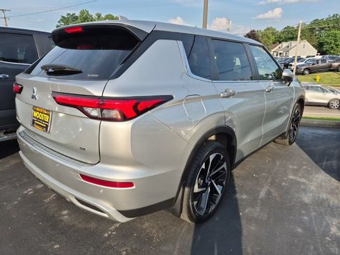 Used 2023 Mitsubishi Outlander Ralliart AWD/4WD image 5