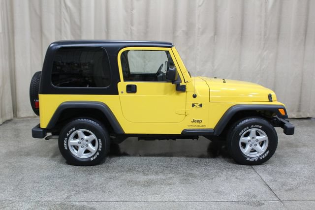 Used 2004 Jeep Wrangler X w/ Wheel Plus Group AWD/4WD image 4