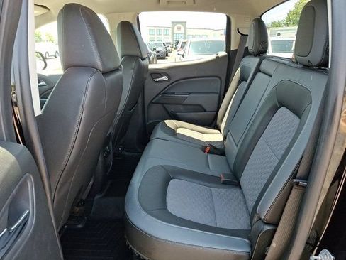 Used 2015 Chevrolet Colorado Z71 AWD/4WD image 13