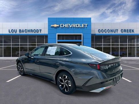 Used 2025 Hyundai Sonata SEL FWD image 6