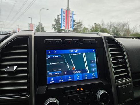 Used 2019 Ford F150 Platinum w/ Technology Package image 15