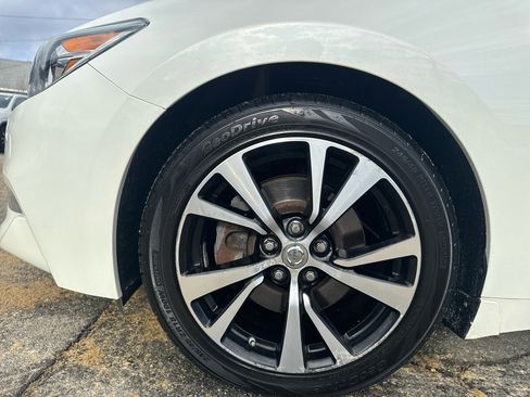 Used 2018 Nissan Maxima 3.5 SL image 15