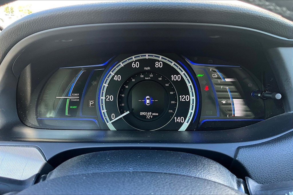 Used 2014 Honda Accord Plug-In Sedan image 13