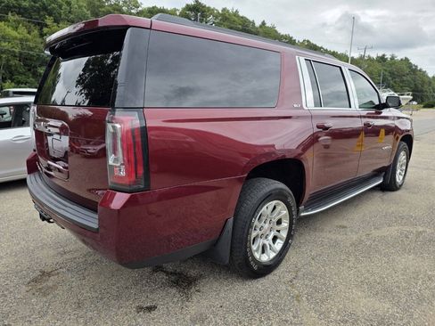 Used 2016 GMC Yukon XL SLT AWD/4WD image 8