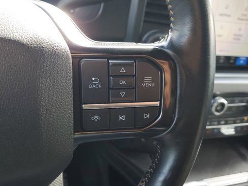 Used 2024 Ford F450 Platinum image 24