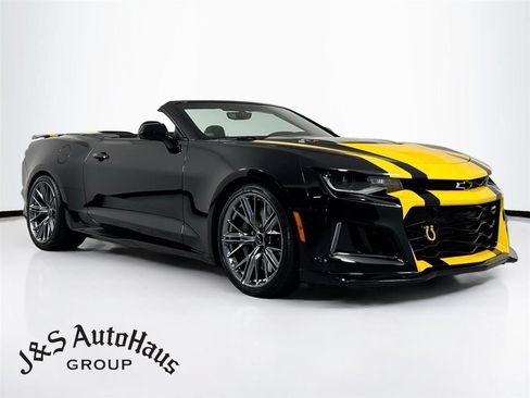 Used 2023 Chevrolet Camaro ZL1 RWD image 1