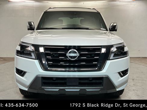 Used 2023 Nissan Armada Platinum w/ Captain's Chairs Package AWD/4WD image 8