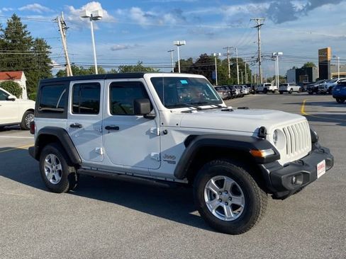 Used 2019 Jeep Wrangler Unlimited Sport S AWD/4WD image 7