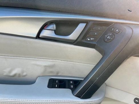 Used 2011 Acura TL w/ Technology Package image 22