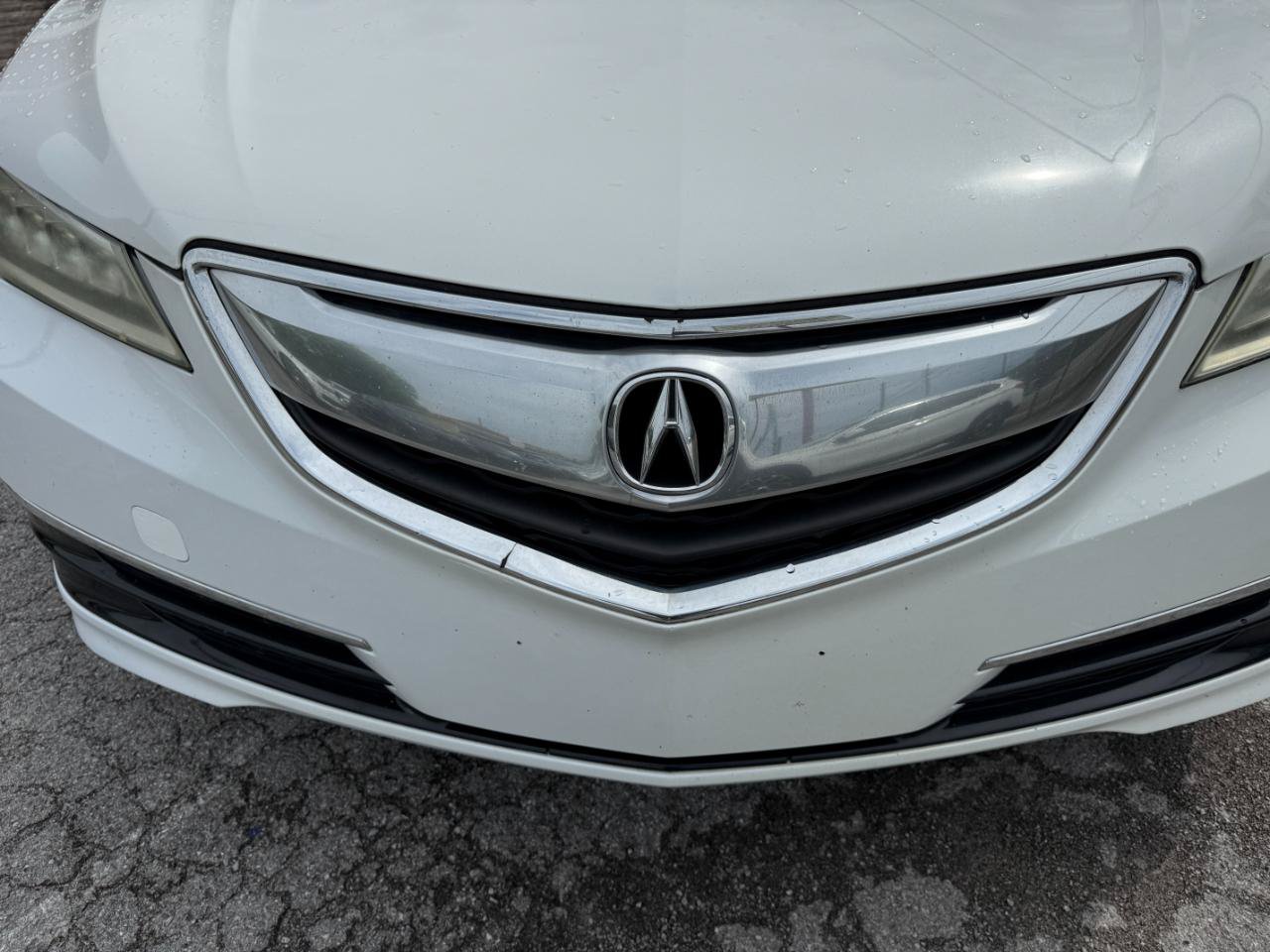 Used 2015 Acura TLX w/ Technology Package FWD image 5