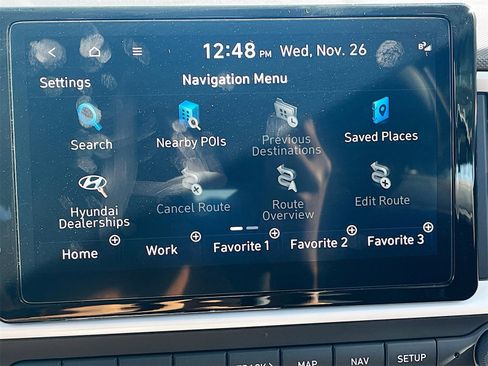 Used 2024 Hyundai Venue Limited image 13