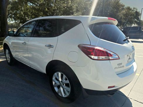 Used 2014 Nissan Murano S image 4