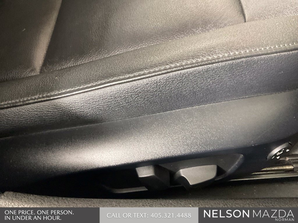 Used 2011 BMW Z4 sDrive35i RWD image 21