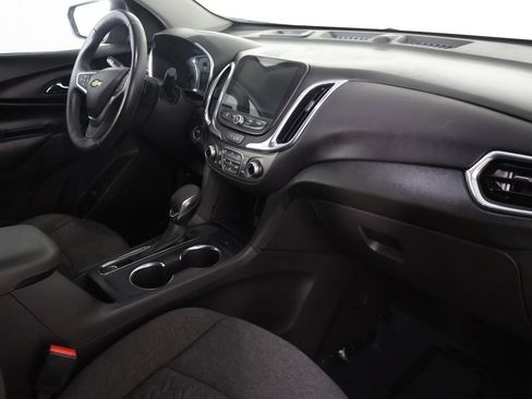 Used 2022 Chevrolet Equinox LT image 28