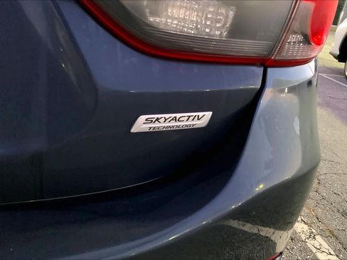 Used 2017 MAZDA MAZDA6 Touring image 9