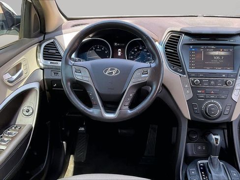 Used 2017 Hyundai Santa Fe Sport w/ 2.4L Tech Package 04 FWD image 6