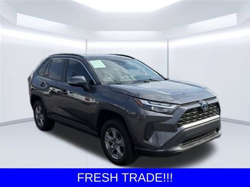 Used 2024 Toyota RAV4 XLE w/ Weather Package AWD/4WD image 1