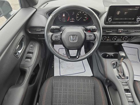 Used 2024 Honda HR-V Sport image 12