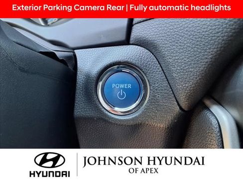 Used 2022 Toyota RAV4 XLE w/ Convenience Package AWD/4WD image 7