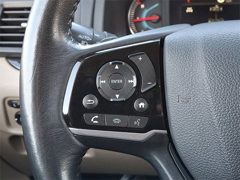 Certified 2019 Honda Pilot Touring image 23