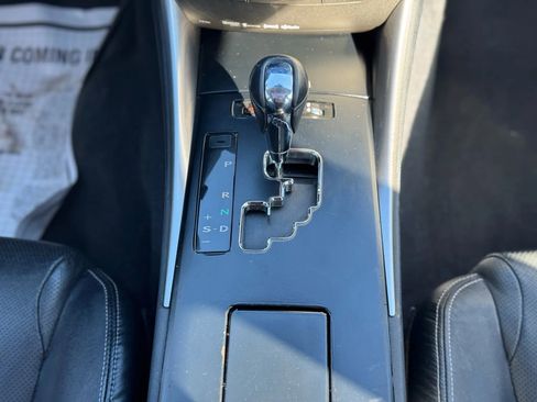 Used 2013 Lexus IS 250 IS 250 Sedan 4D w/ Luxury Plus Pkg Value Edition image 21