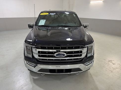 Used 2021 Ford F150 Lariat w/ Equipment Group 502A High AWD/4WD image 3