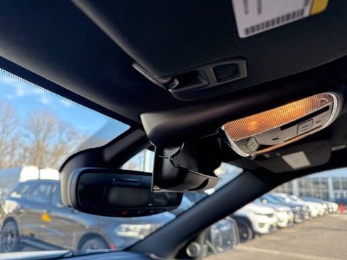 Certified 2022 Jeep Grand Cherokee Laredo X image 38