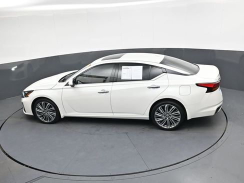 Used 2023 Nissan Altima 2.5 SL image 21