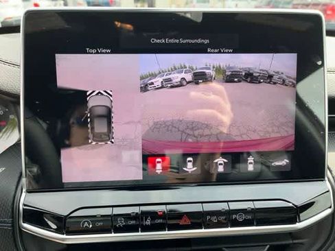 New 2025 Jeep Compass Latitude w/ Convenience Group image 17