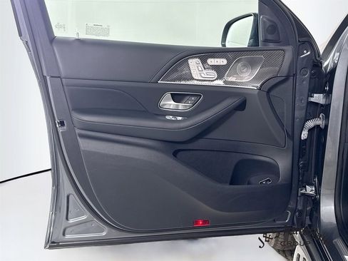 Used 2022 Mercedes-Benz GLE 63 AMG S image 22