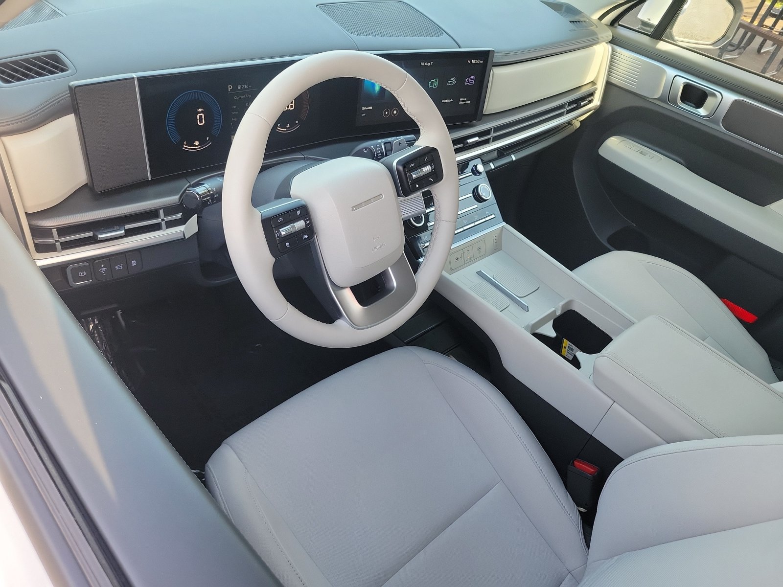 Used 2026 Hyundai Santa Fe SE FWD image 6