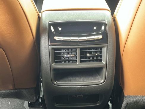 New 2026 Cadillac XT5 Premium Luxury image 18