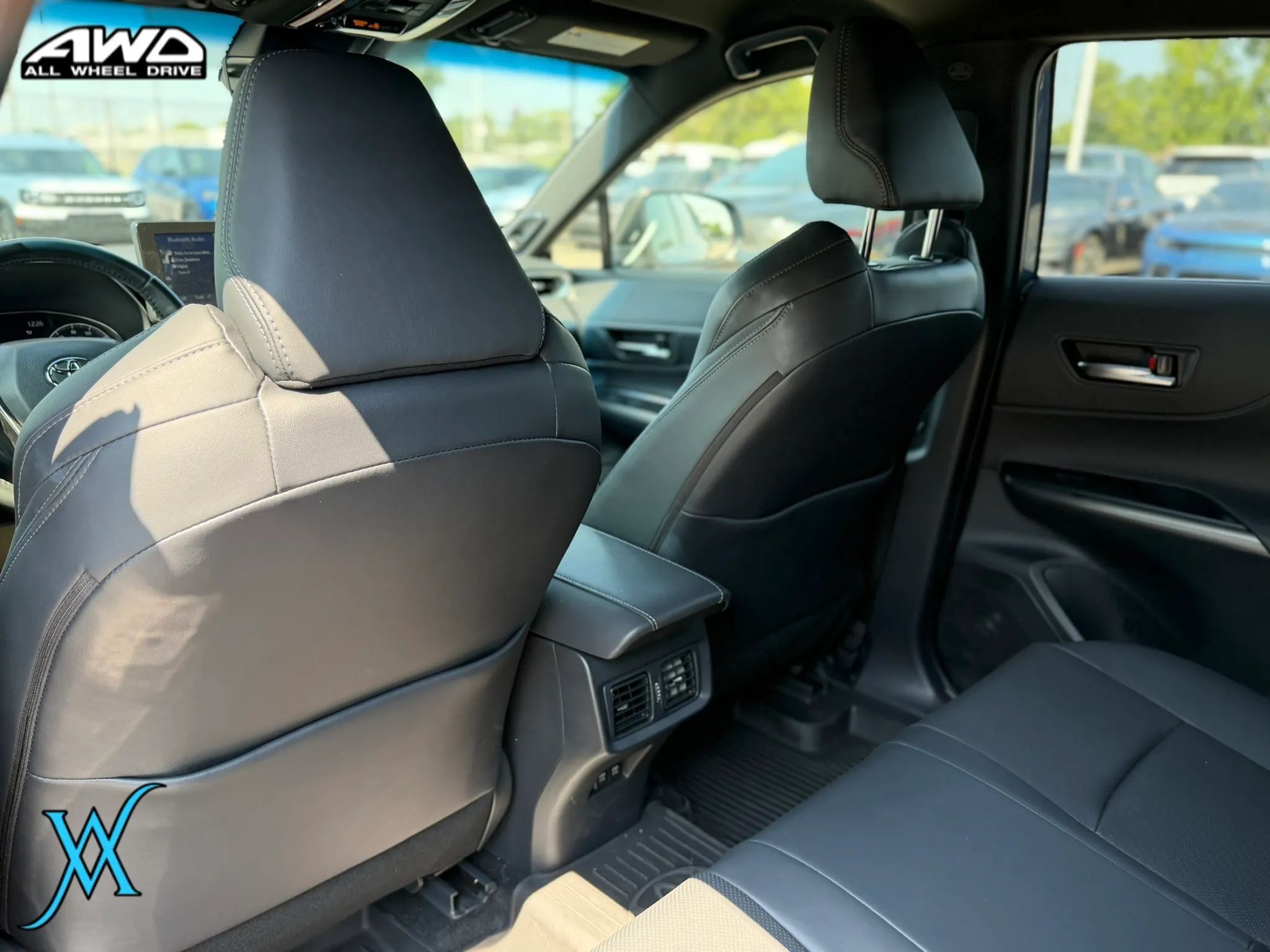 Used 2021 Toyota Venza Limited w/ Advanced Technology Package AWD/4WD image 16