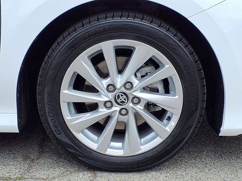 Certified 2023 Toyota Camry LE FWD image 7