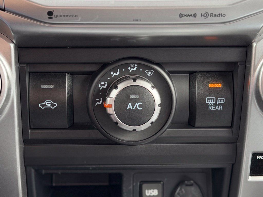 Used 2019 Toyota 4Runner SR5 AWD/4WD image 11