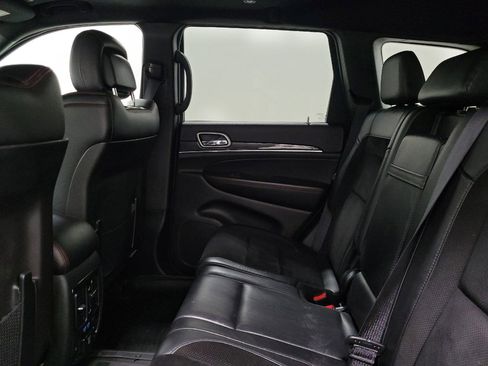 Used 2018 Jeep Grand Cherokee Trailhawk AWD/4WD image 18