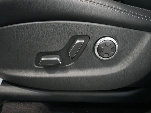 Used 2026 Genesis GV70 2.5T image 27