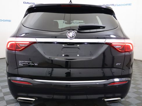 Certified 2024 Buick Enclave Essence w/ Sport Touring Edition image 7