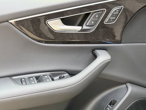 New 2026 Audi Q8 Prestige AWD/4WD image 12
