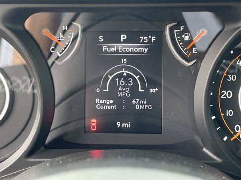 New 2025 Jeep Gladiator Sport image 19